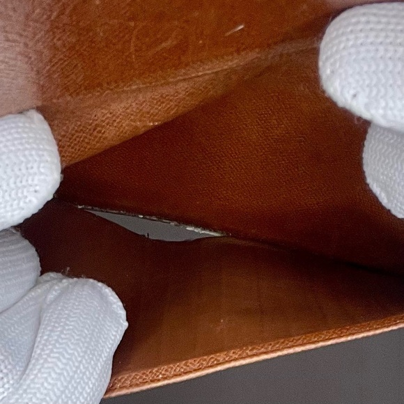 Louis Vuitton Monogram Long Wallet - Picture 5 of 11